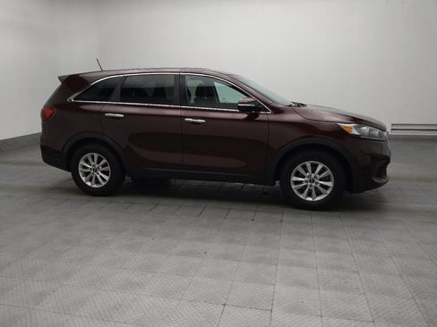 Used 2020 Kia Sorento FWD V6 image 11