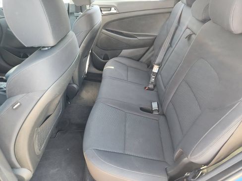 Used 2019 Hyundai Tucson Value FWD image 21