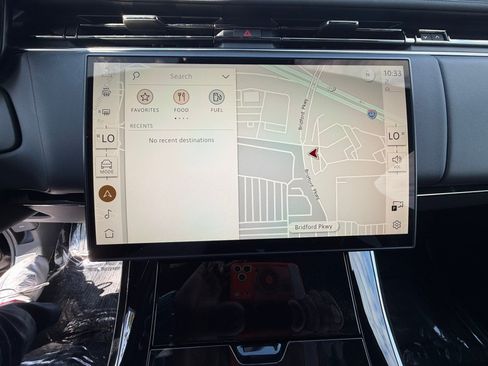 Certified 2025 Land Rover Range Rover Sport SE AWD/4WD image 17