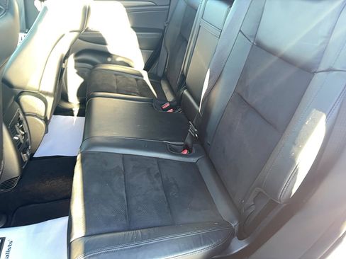 Used 2022 Jeep Grand Cherokee Laredo X image 10