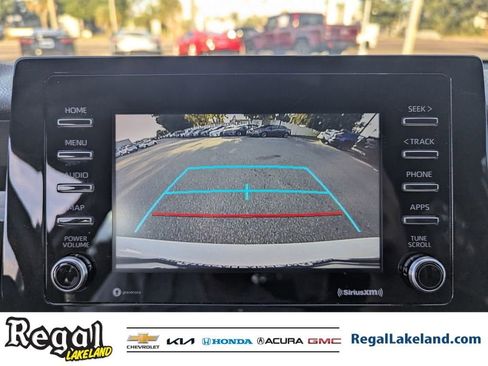 Used 2021 Toyota Camry SE image 21