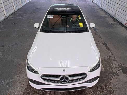 Used 2022 Mercedes-Benz C 300 Sedan image 2