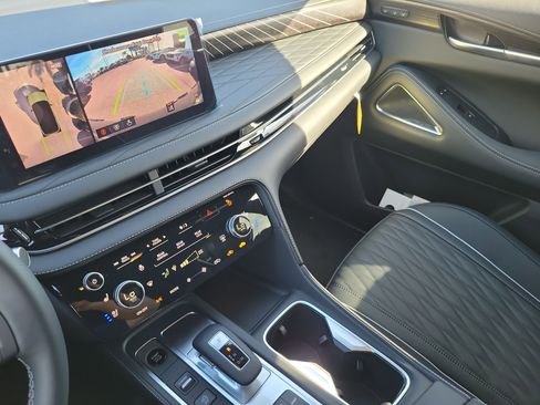 New 2026 INFINITI QX60 Autograph w/ Dark Cargo Package image 22