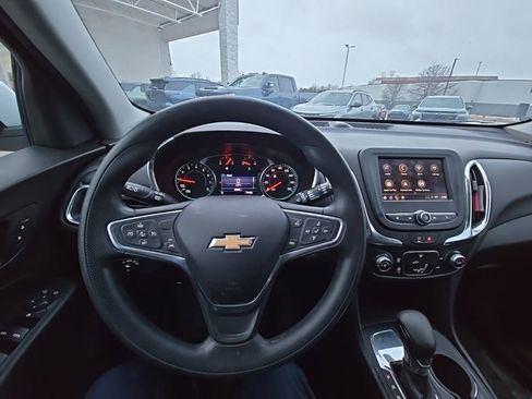 Used 2022 Chevrolet Equinox LT w/ LPO, Floor Liner Package image 15