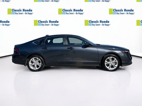 Certified 2023 Honda Accord LX image 9