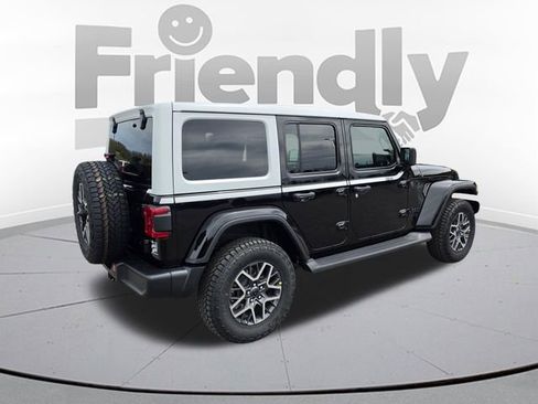 New 2026 Jeep Wrangler Unlimited Sahara w/ Whitecap Package AWD/4WD image 5