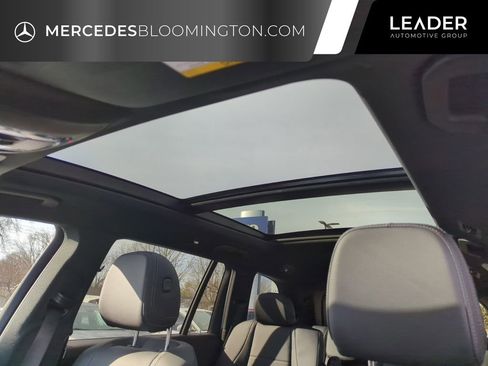 Used 2025 Mercedes-Benz GLS 450 4MATIC image 15