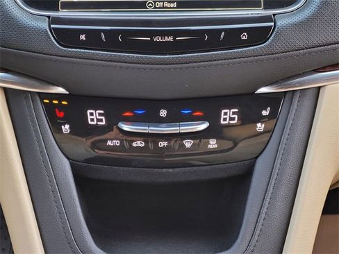 Used 2019 Cadillac XT5 Premium Luxury w/ Driver Assist Package image 15