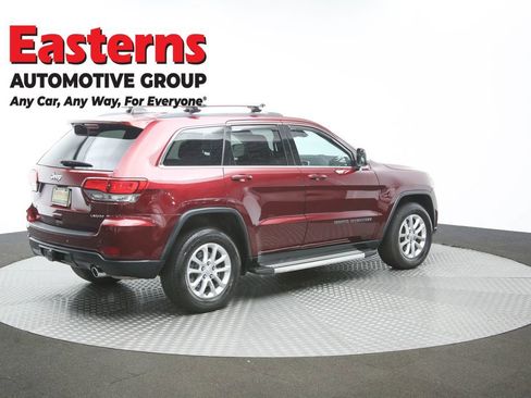 Used 2021 Jeep Grand Cherokee Laredo w/ Security & Convenience Group image 41