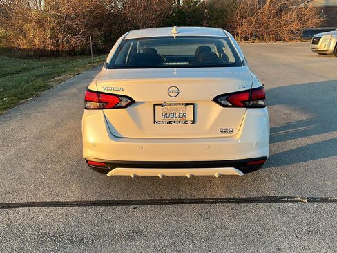 Used 2024 Nissan Versa SV w/ Trunk Package image 4