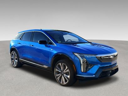 New 2026 Cadillac Optiq Luxury 2