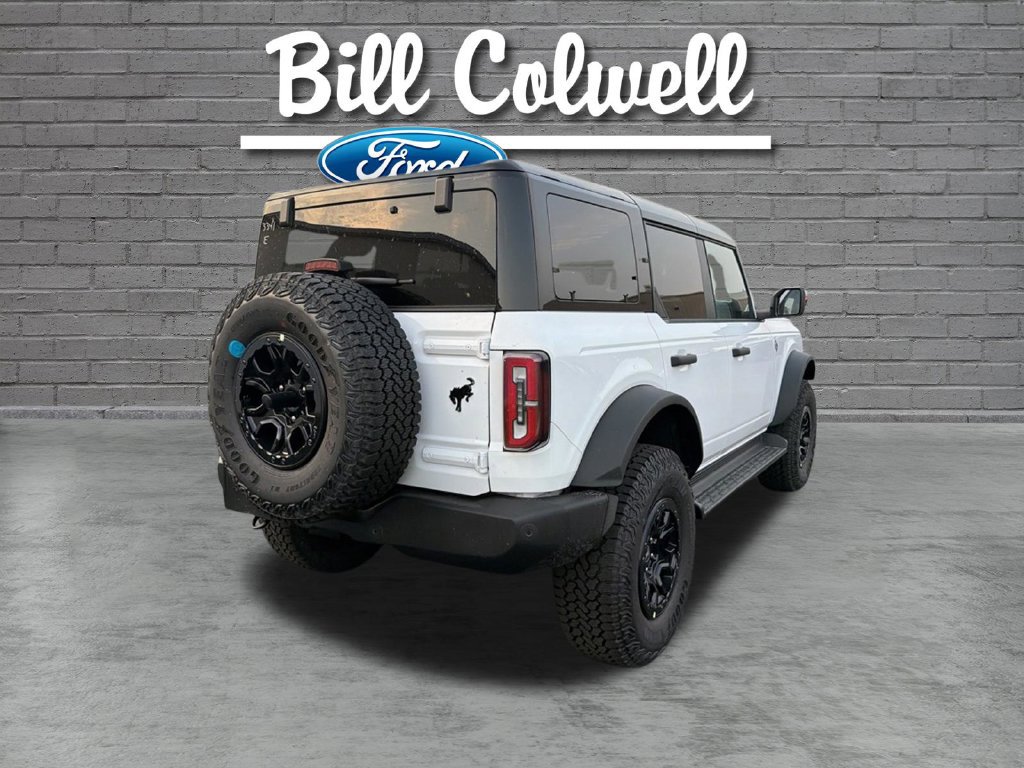 New 2026 Ford Bronco Outer Banks w/ Sasquatch Package AWD/4WD image 3