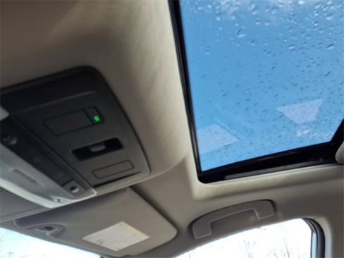 New 2025 Nissan Altima 2.5 SL image 11