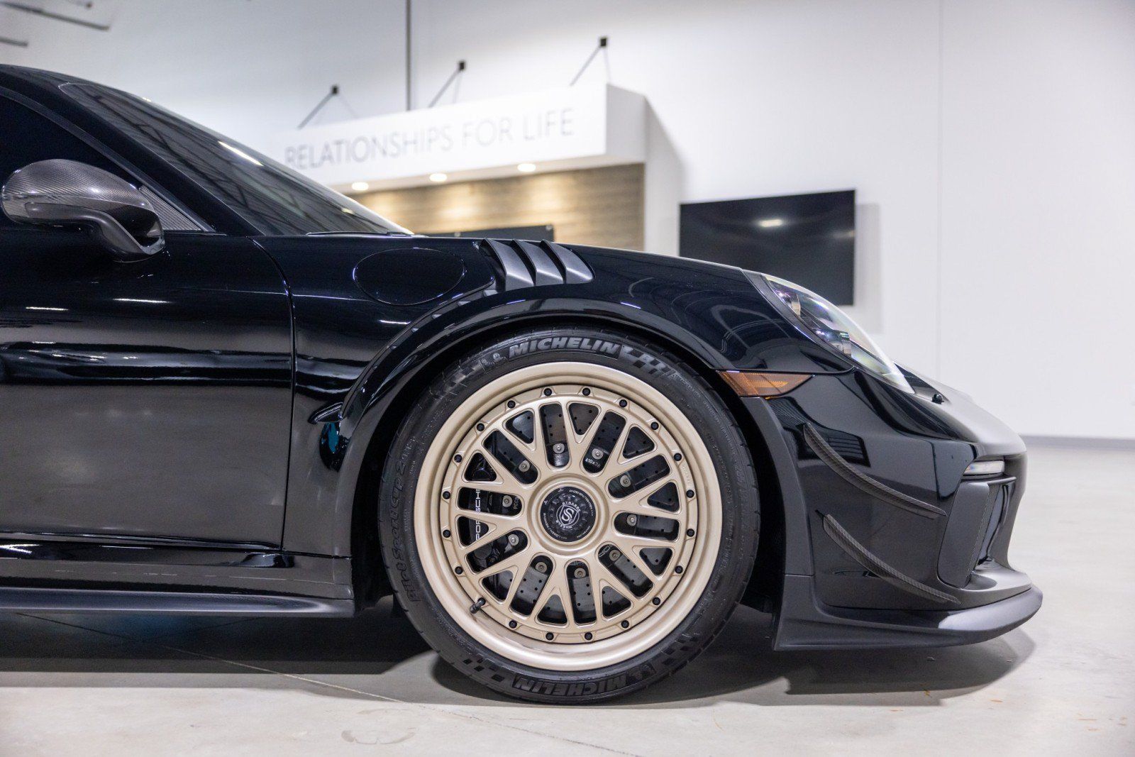 Used 2019 Porsche 911 GT3 RS RWD image 24