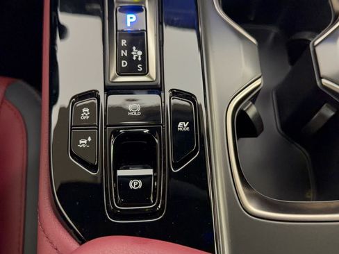 Certified 2025 Lexus NX 350h AWD w/ Accessory Package (2T) image 23