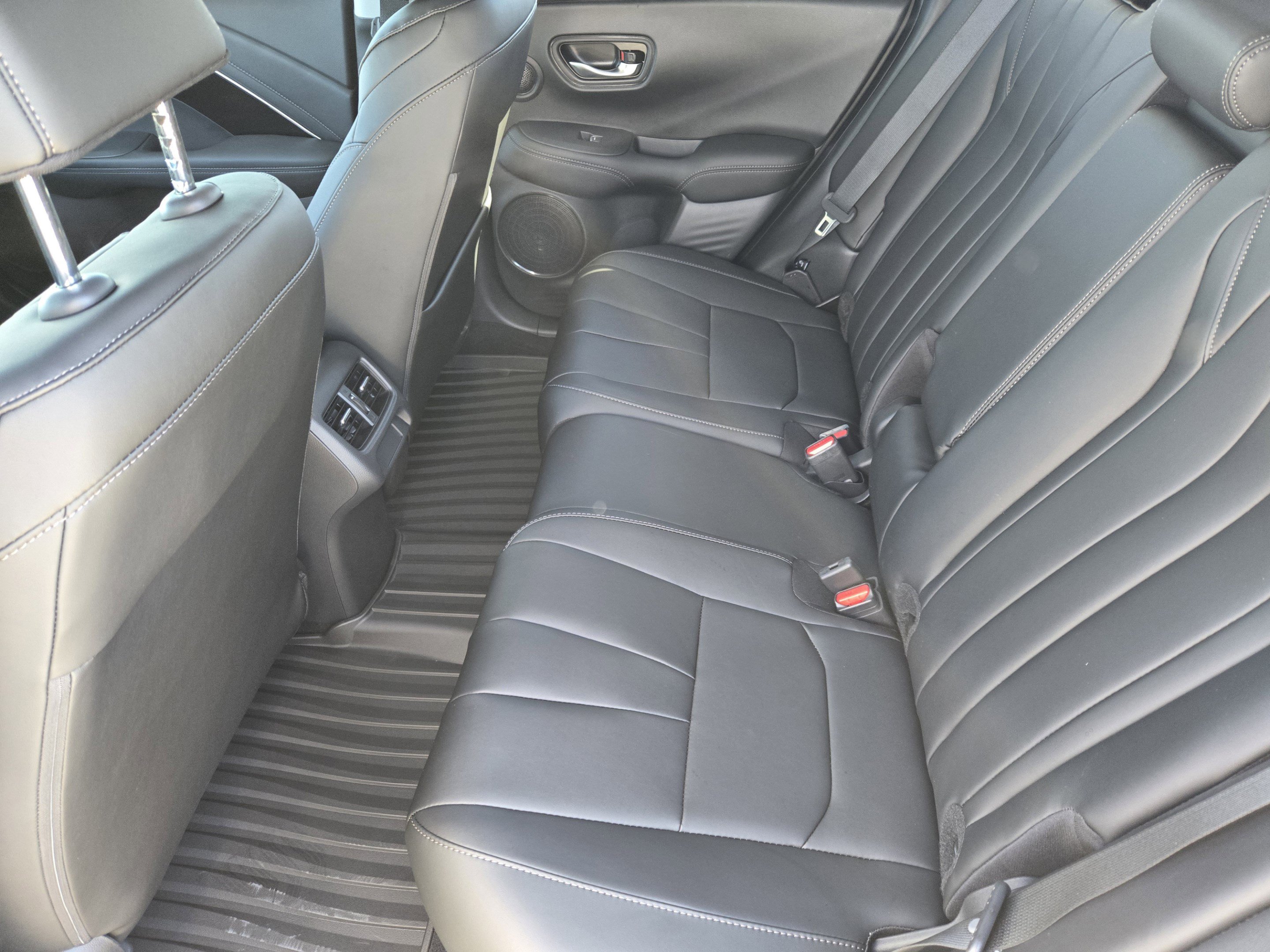 Used 2026 Acura ADX AWD image 17