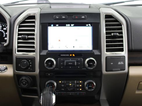 Used 2016 Ford F150 Lariat w/ Equipment Group 502A Luxury AWD/4WD image 68