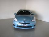 Used 2014 Toyota Prius C Two image 2