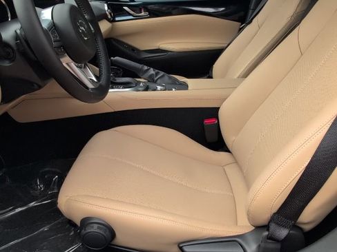 New 2025 MAZDA MX-5 Miata Grand Touring image 13