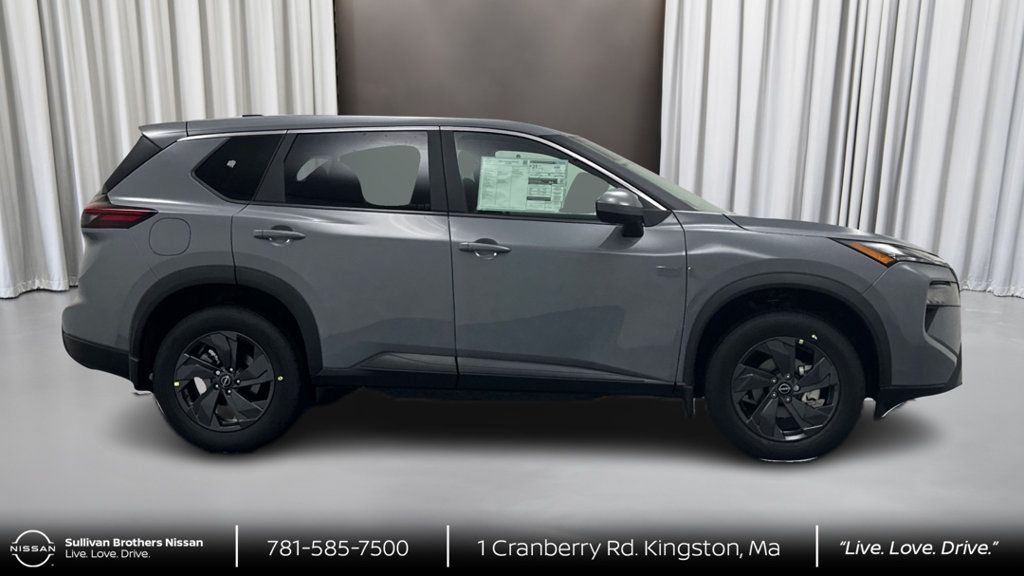 New 2026 Nissan Rogue SV AWD/4WD image 4