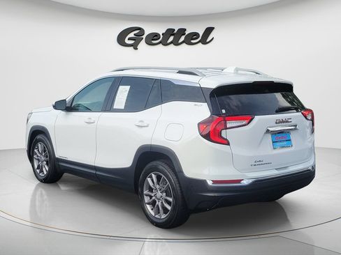 Used 2024 GMC Terrain SLT FWD image 7