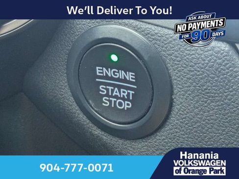 Used 2020 Ford Escape SE FWD image 32