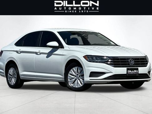 Used 2019 Volkswagen Jetta S FWD image 2