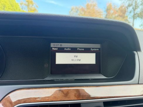 Used 2013 Mercedes-Benz C 250 Sedan image 29