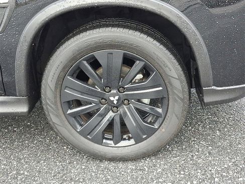 Used 2024 Mitsubishi Outlander Sport LE image 11