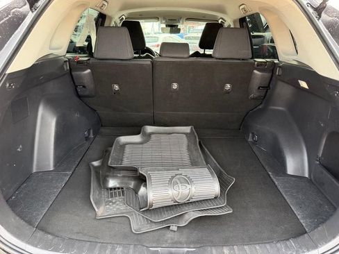 Used 2023 Toyota RAV4 LE FWD image 23