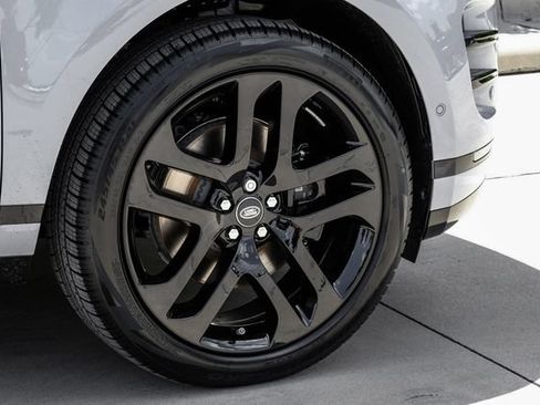 New 2026 Land Rover Range Rover Evoque Hoxton AWD/4WD image 68