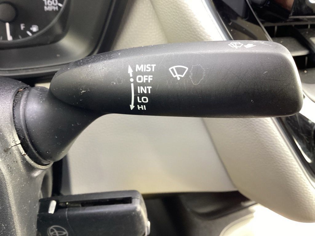 Used 2023 Toyota Corolla LE FWD image 19