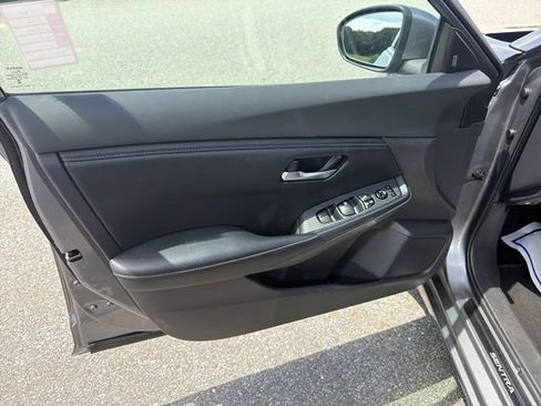 Used 2022 Nissan Sentra SV w/ Trunk Package FWD image 23