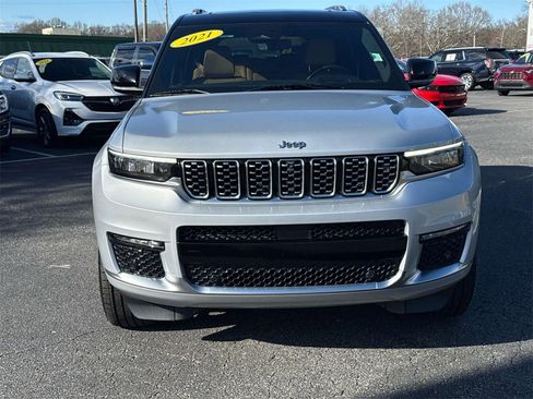 Used 2021 Jeep Grand Cherokee L Summit image 2