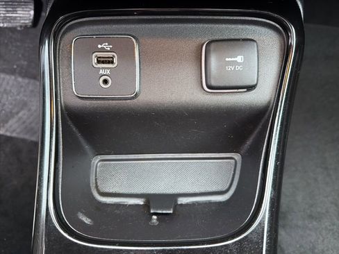 Used 2018 Jeep Compass Limited w/ Navigation Group image 40