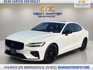 Used 2023 Volvo S60 B5 Plus AWD/4WD video 1