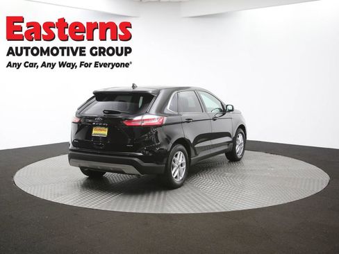 Used 2023 Ford Edge SEL image 39
