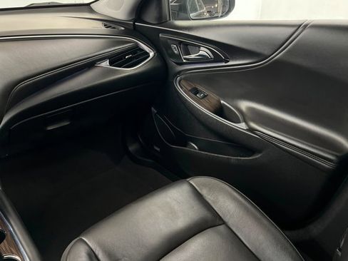 Used 2024 Chevrolet Malibu LT FWD image 10