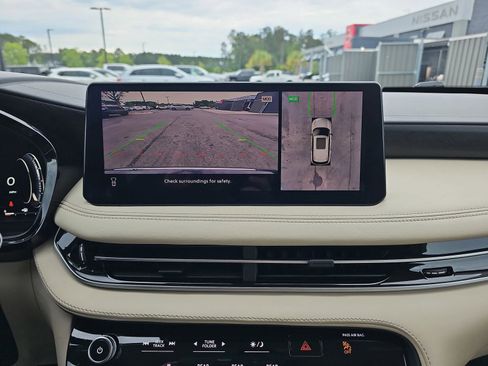 Used 2023 INFINITI QX60 Sensory w/ Cargo Package AWD/4WD image 26