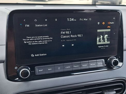 Certified 2023 Hyundai Kona SEL w/ Convenience Package image 19