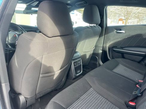 Used 2023 Dodge Charger SXT RWD image 31