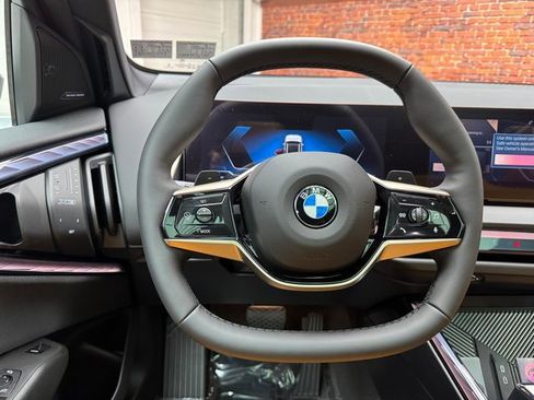 Used 2025 BMW X3 xDrive30i w/ Premium Package image 14