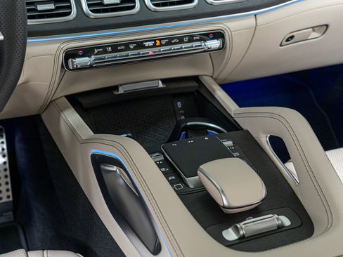 New 2026 Mercedes-Benz GLS 450 4MATIC image 20