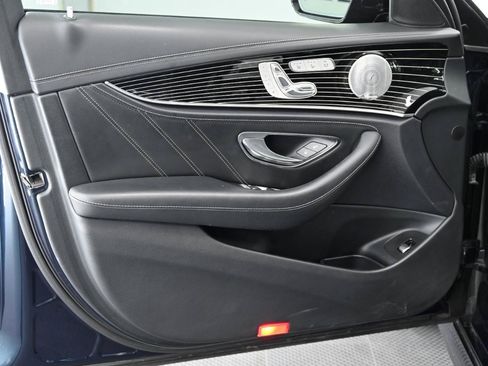 Used 2018 Mercedes-Benz E 63 AMG S image 17