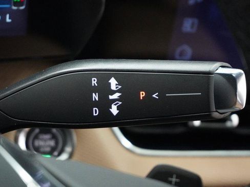 New 2026 Chevrolet Equinox ACTIV w/ Convenience Package III image 24