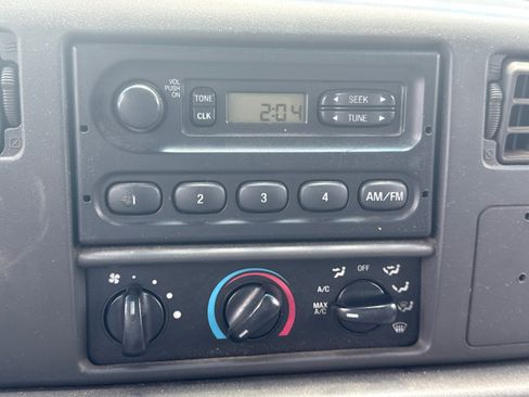 Used 2004 Ford F350 4x4 Crew Cab Super Duty image 20