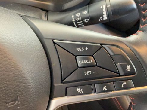 Used 2024 Nissan Sentra SR w/ SR Premium Package FWD image 18