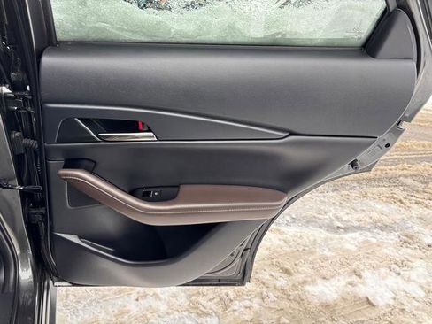 Used 2023 MAZDA CX-30 AWD 2.5 S w/ Premium Package image 14