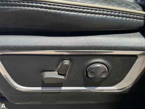 Used 2022 RAM 1500 Laramie RWD image 12