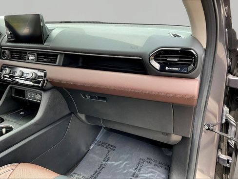 Used 2023 Honda Pilot Elite image 27